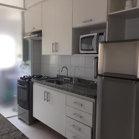 Apartamento Villa Di Fiori Enseada Гуаружа Экстерьер фото